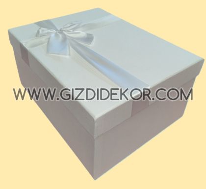 Подаръчна кутия с капак и панделка 10