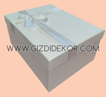 Подаръчна кутия с капак и панделка 11