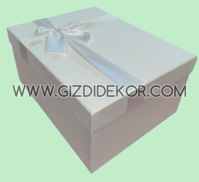 Подаръчна кутия с капак и панделка 9