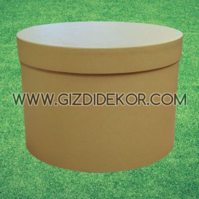 Кръгла куия с капак в бежвов цвят 1