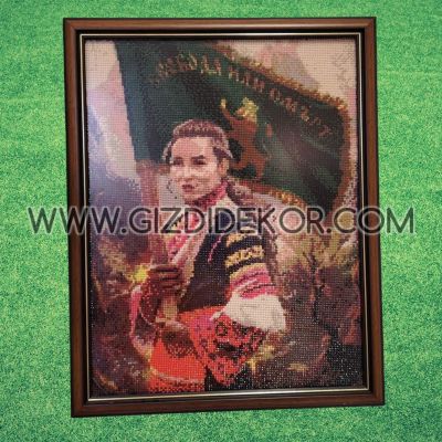 Диамантена картина "Български мотиви"в луксозна рамка - ръчна изработка